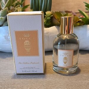 Tocca Peach & Gold Fragrance Bottle